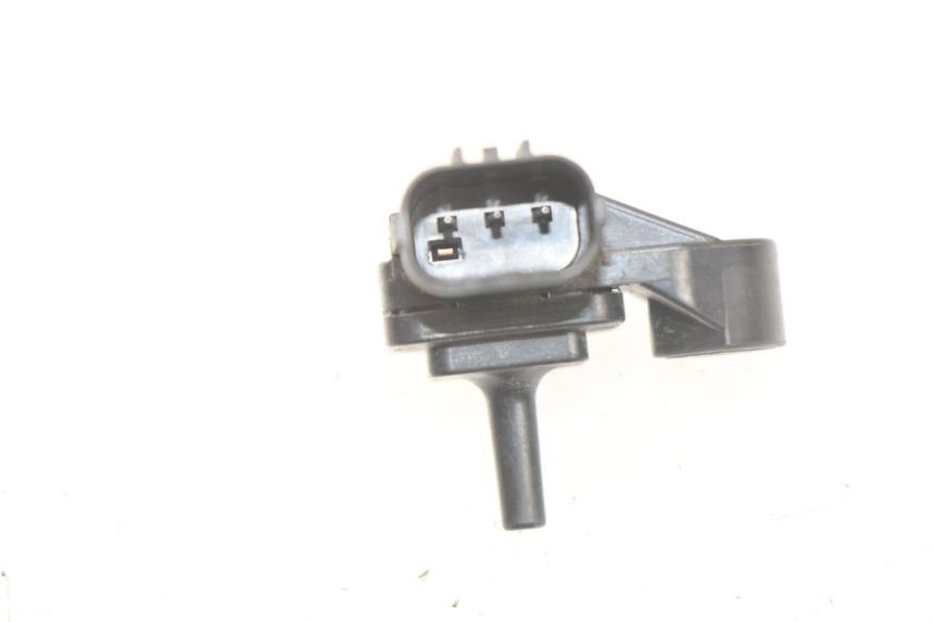 photo de SONDE PRESSION AIR YAMAHA YP T-MAX TMAX 530 (2017 - 2020) - Zoom état d’usage