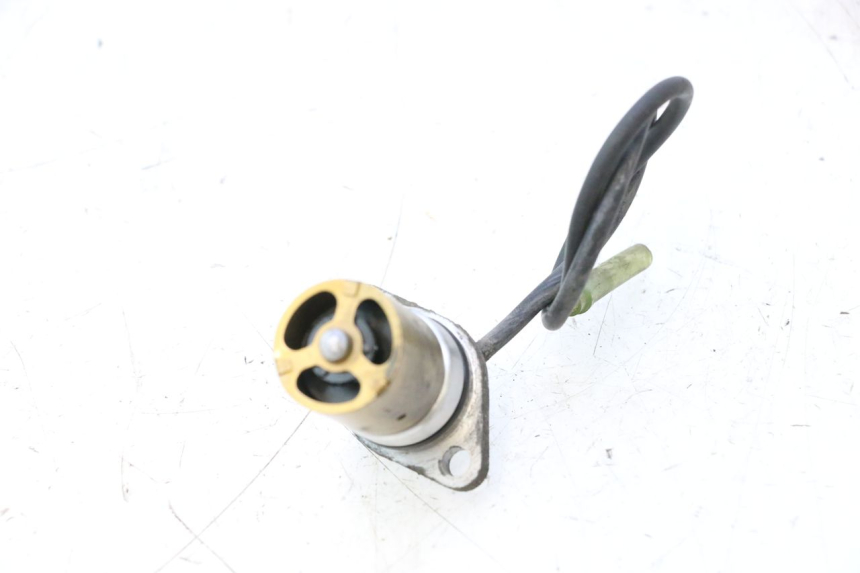 photo de SONDE PRESSION D'HUILE SUZUKI BURGMAN EXECUTIVE ABS 650 (2006 - 2012) - Zoom état d’usage