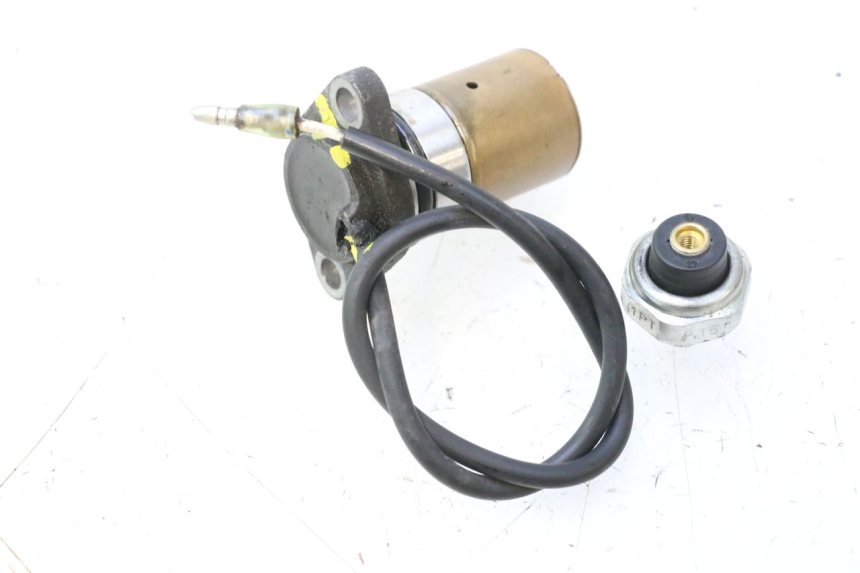 photo de SONDE PRESSION D'HUILE SUZUKI BURGMAN EXECUTIVE ABS 650 (2006 - 2012) - Pièce contrôlée