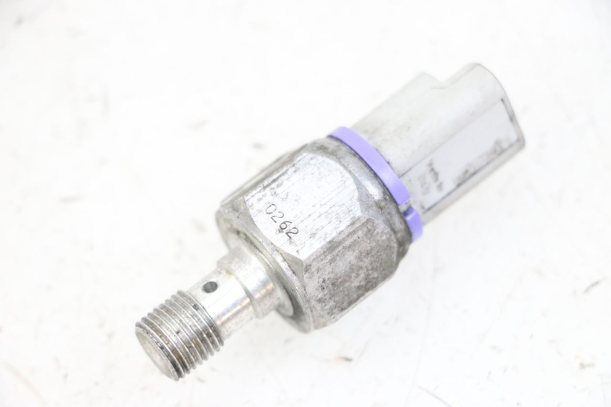 photo de SONDE PRESSION HUILE FREIN PIAGGIO MP3 LT 300 (2010 - 2016)