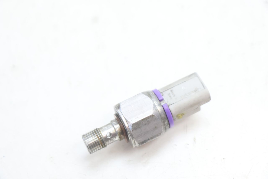 photo de SONDE PRESSION HUILE FREIN PIAGGIO MP3 LT 300 (2010 - 2016) - Détail de la pièce