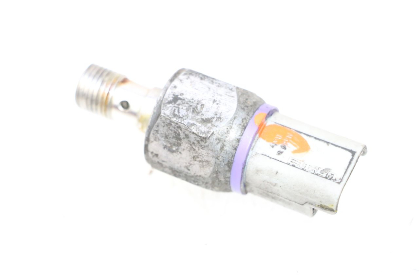 photo de SONDE PRESSION HUILE FREIN PIAGGIO MP3 RL 250 (2006 - 2010) - Vue principale