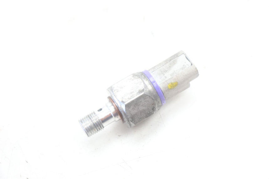 photo de SONDE PRESSION HUILE FREIN PIAGGIO MP3 500 (2016 - 2018) - Détail de la pièce