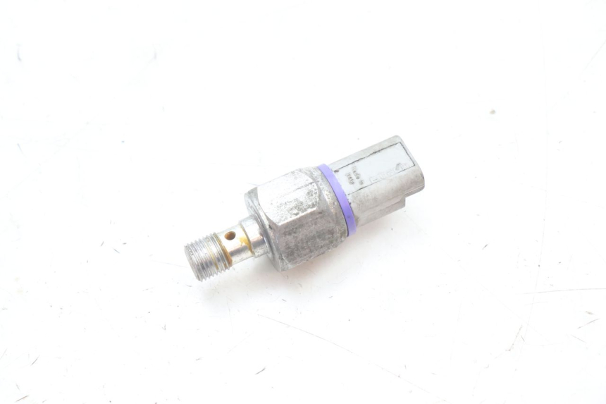 photo de SONDE PRESSION HUILE FREIN PIAGGIO MP3 500 (2016 - 2018) - Détail de la pièce