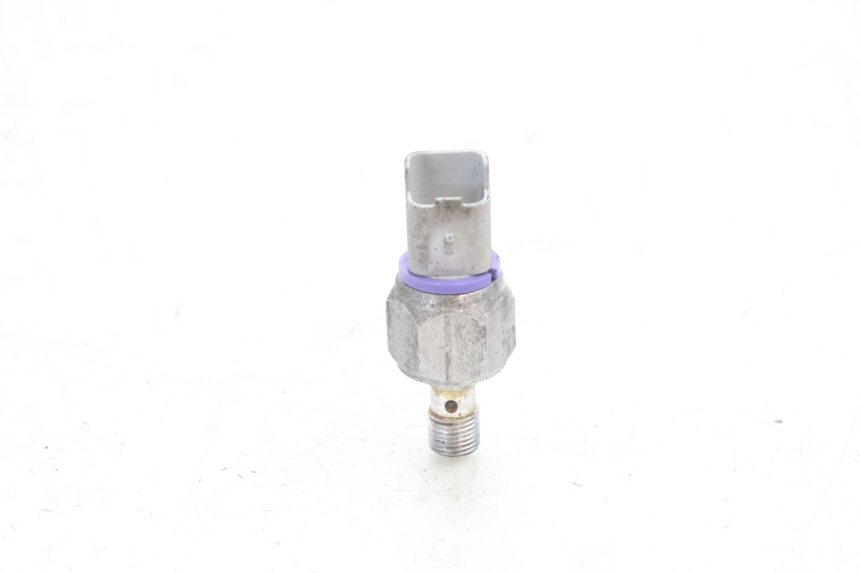 photo de SONDE PRESSION HUILE FREIN PIAGGIO MP3 500 (2016 - 2018) - Zoom état d’usage