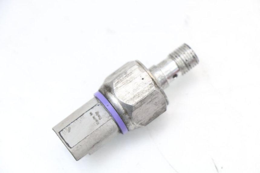 photo de SONDE PRESSION HUILE FREIN PIAGGIO MP3 500 (2011 - 2015)