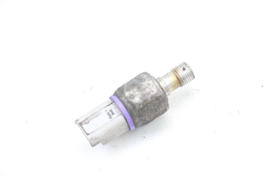 photo de SONDE PRESSION HUILE FREIN PIAGGIO MP3 LT 400 (2007 - 2012)