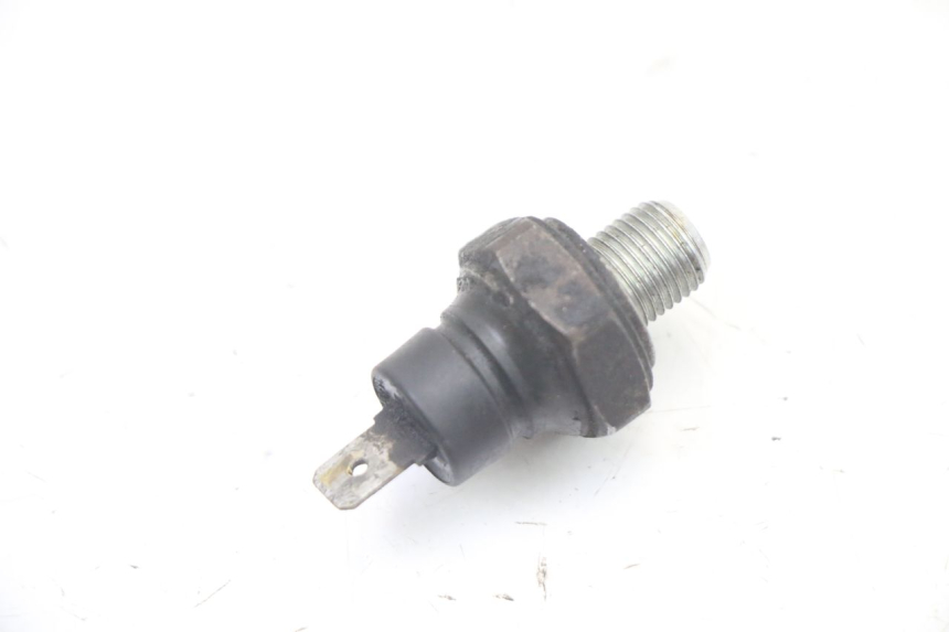 photo de SONDE PRESSION D'HUILE GILERA NEXUS 300 (2008 - 2013)