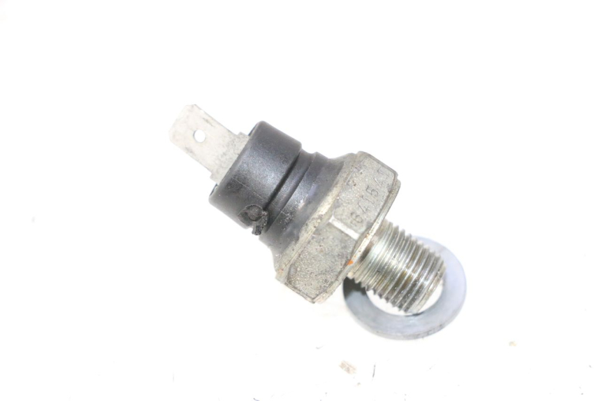 photo de SONDE PRESSION D'HUILE GILERA GP 800 (2007 - 2013) - Zoom état d’usage