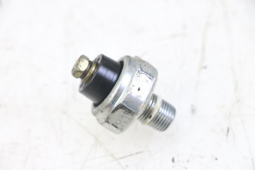 photo de SONDE PRESSION D'HUILE SUZUKI GS GSE 500 (2001 - 2003)