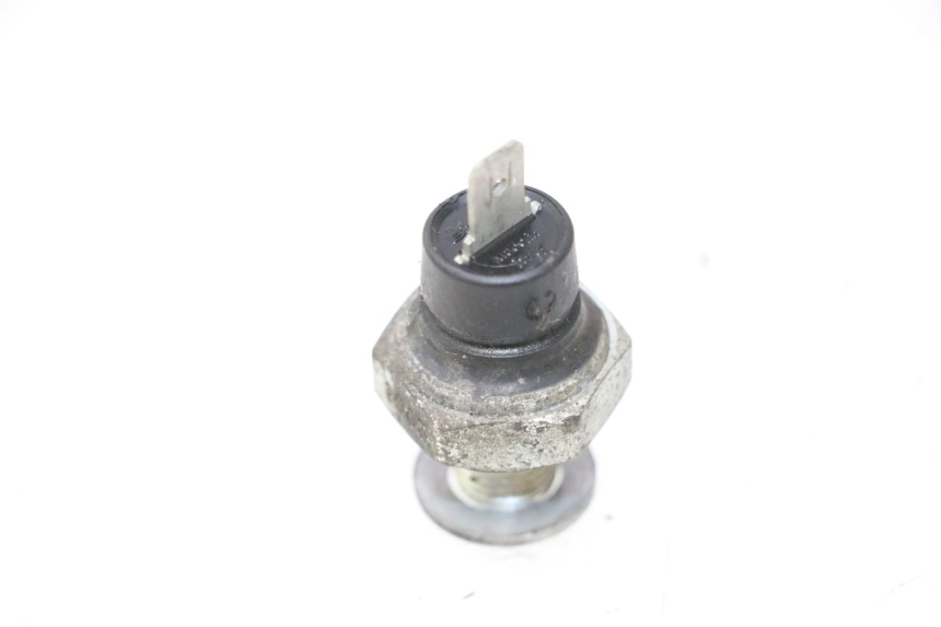 photo de SONDE PRESSION D'HUILE PIAGGIO MP3 LT 300 (2010 - 2016) - Zoom état d’usage