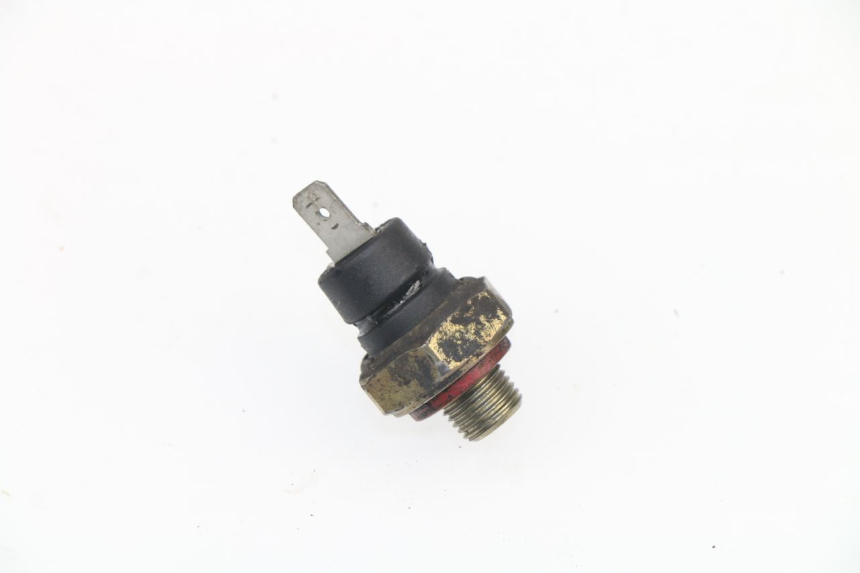 photo de SONDE PRESSION D'HUILE PIAGGIO VESPA ET4 125 (1997 - 2000)