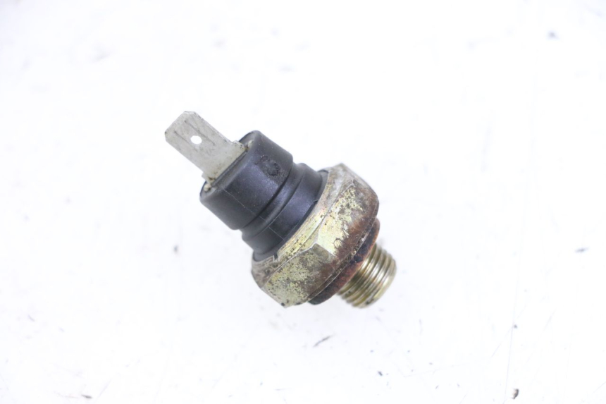 photo de SONDE PRESSION D'HUILE PIAGGIO VESPA GRANTURISMO 200 (2004 - 2005)
