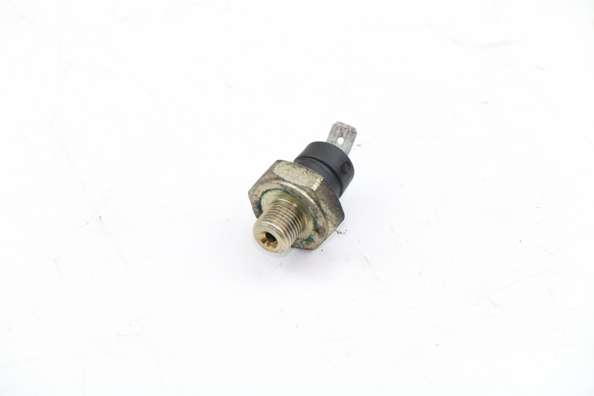 photo de SONDE PRESSION D'HUILE PIAGGIO VESPA GRANTURISMO 125 (2003 - 2007)