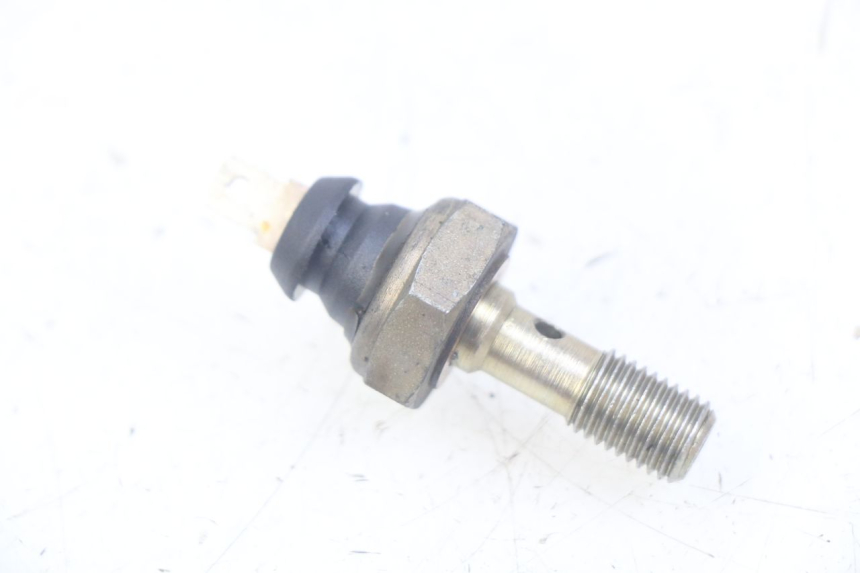 photo de SONDE PRESSION D'HUILE TRIUMPH SPRINT ST 955 (1999 - 2001)