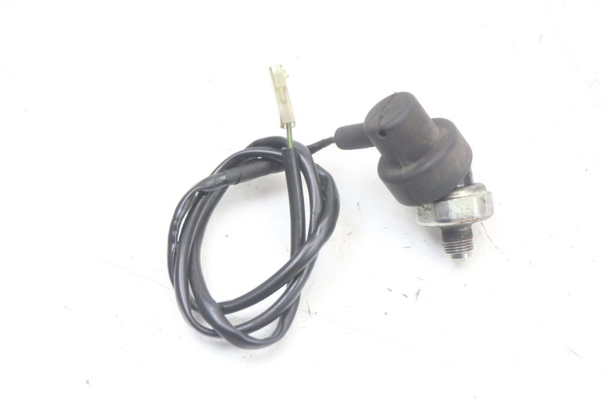 photo de SONDE PRESSION D'HUILE SUZUKI GSR 750 (2011 - 2017)