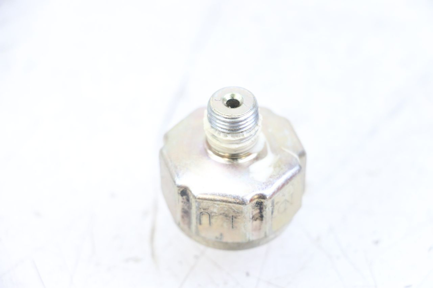photo de SONDE PRESSION D'HUILE SUZUKI GSX E 250 (1982 - 1983)