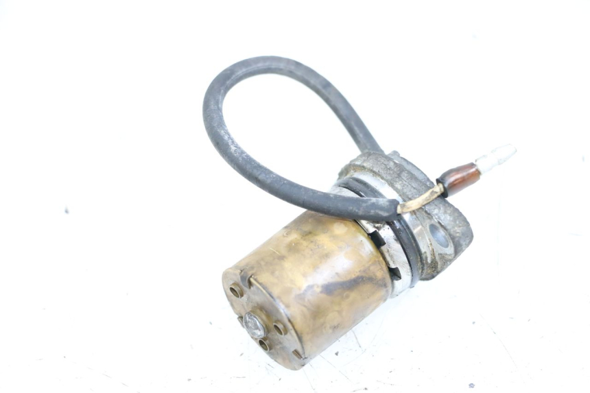 photo de SONDE PRESSION D'HUILE YAMAHA XJ F 900 (1983 - 1994)