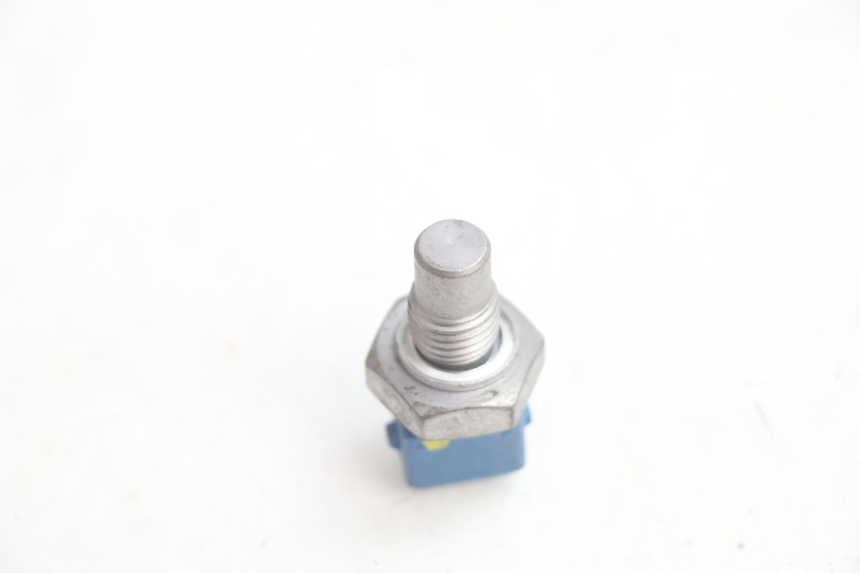 photo de SONDE TEMPÉRATURE MOTEUR PIAGGIO ZIP IGET 4T 50 (2021 - 2023) - Autre angle de vue