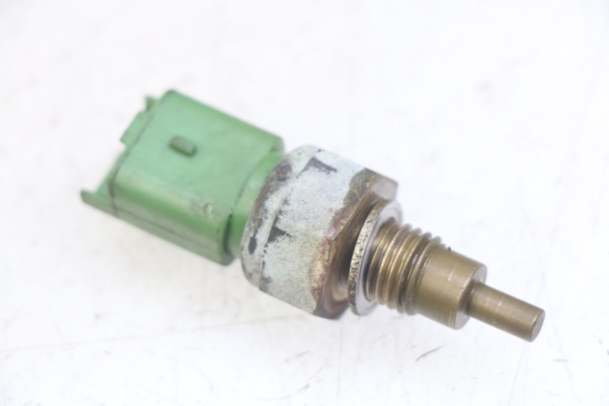 photo de SONDE TEMPERATURE D'EAU PIAGGIO BEVERLY 125 (2010 - 2015)
