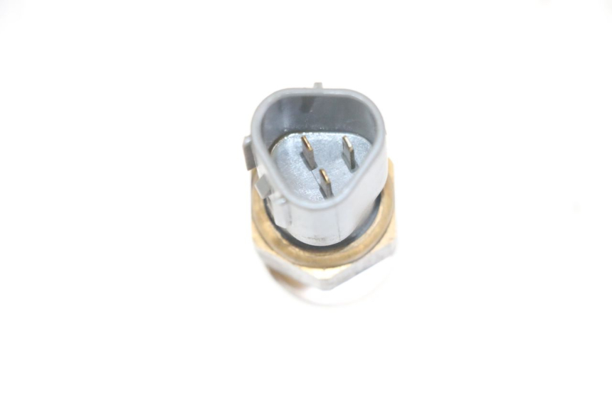 photo de SONDE TEMPERATURE D'EAU HONDA CB R 1000 (2018 - 2023)