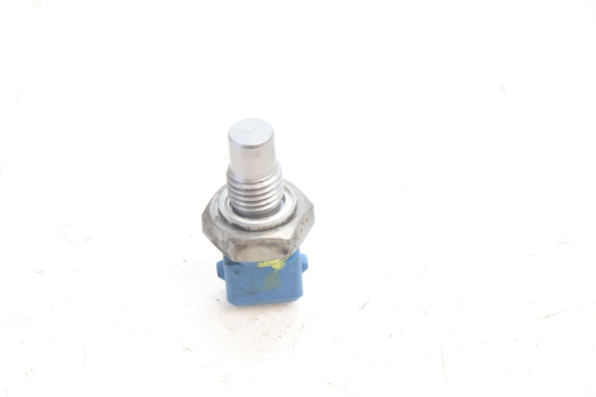 photo de SONDE TEMPERATURE D'EAU PIAGGIO LIBERTY IGET 4T 50 (2021 - 2025) - Autre angle de vue