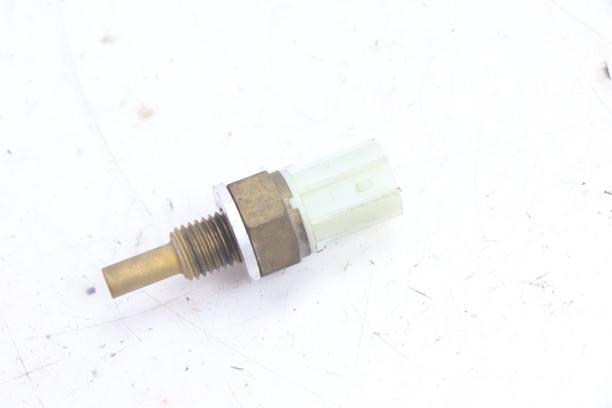 photo de SONDE TEMPERATURE D'EAU YAMAHA N-MAX NMAX 125 (2021 - 2024) - Vue principale