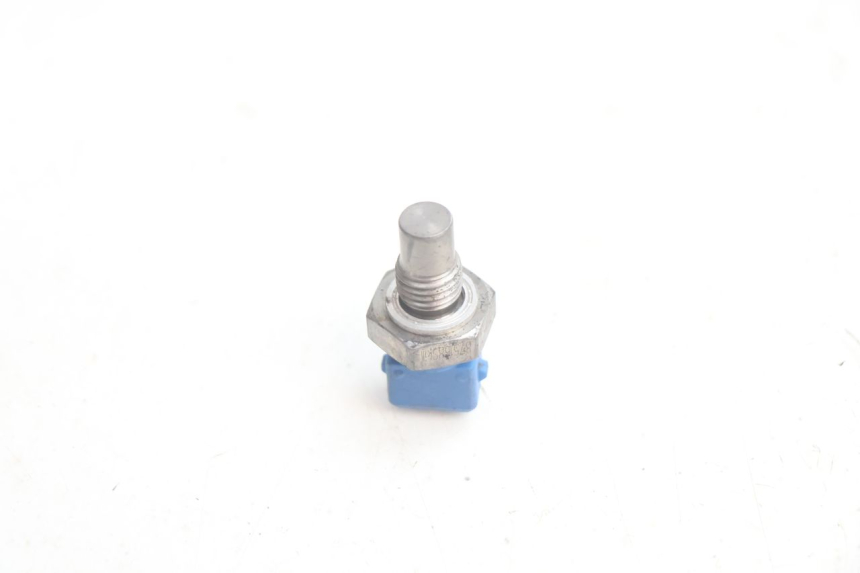 photo de SONDE TEMPERATURE D'EAU PIAGGIO NEW TYPHOON 50 (2018 - 2021) - Zoom état d’usage