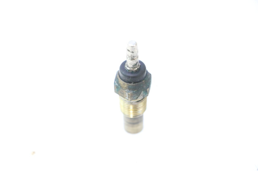 photo de SONDE TEMPERATURE D'EAU HONDA ST PAN EUROPEAN 1100 (1990 - 2002) - Zoom état d’usage