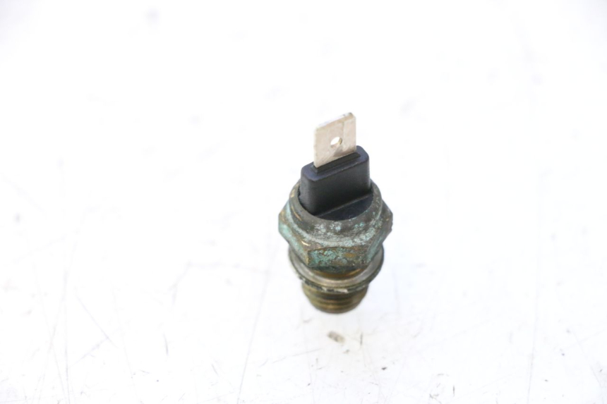 photo de SONDE TEMPERATURE D'EAU PIAGGIO X9 EVOLUTION 125 (2003 - 2007) - Détail de la pièce