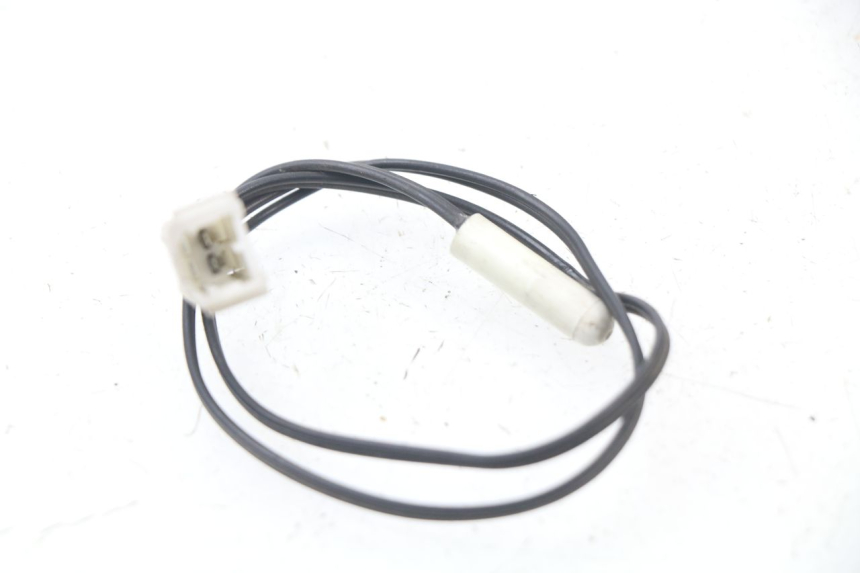 photo de SONDE TEMPERATURE EXTERIEURE PEUGEOT SATELIS COMPRESSOR K15 125 (2006 - 2009)