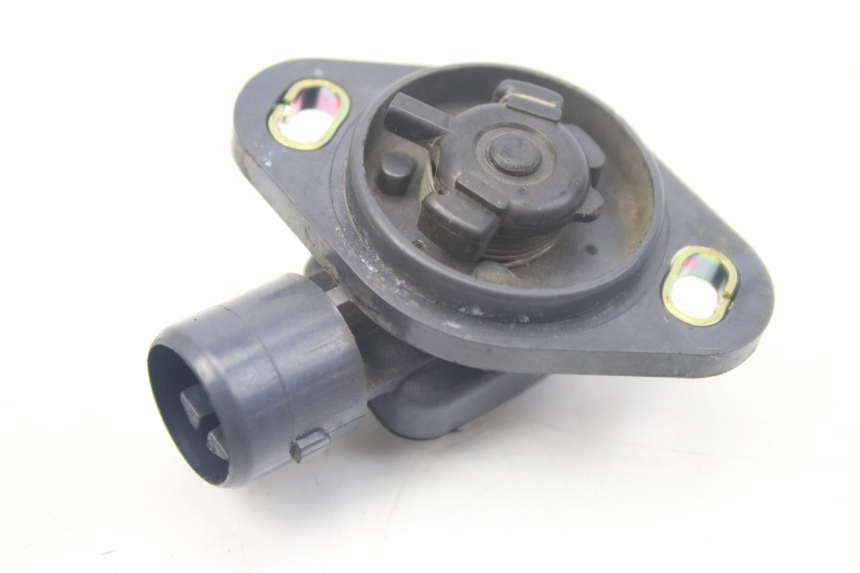 photo de SONDE HONDA VFR FI RC46 800 (1998 - 2001) - Autre angle de vue