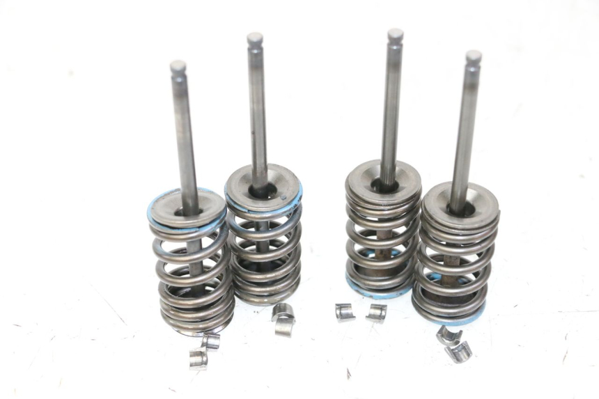 photo de SOUPAPE SUZUKI BURGMAN 125 (2007 - 2014)