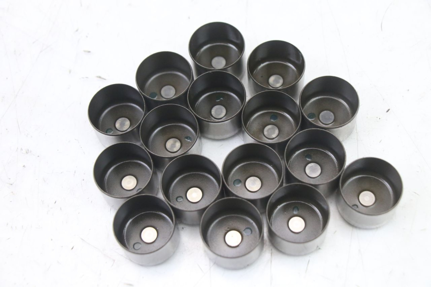 photo de SOUPAPE YAMAHA FZ6 FAZER S2 600 (2007 - 2011) - Vue rapprochée