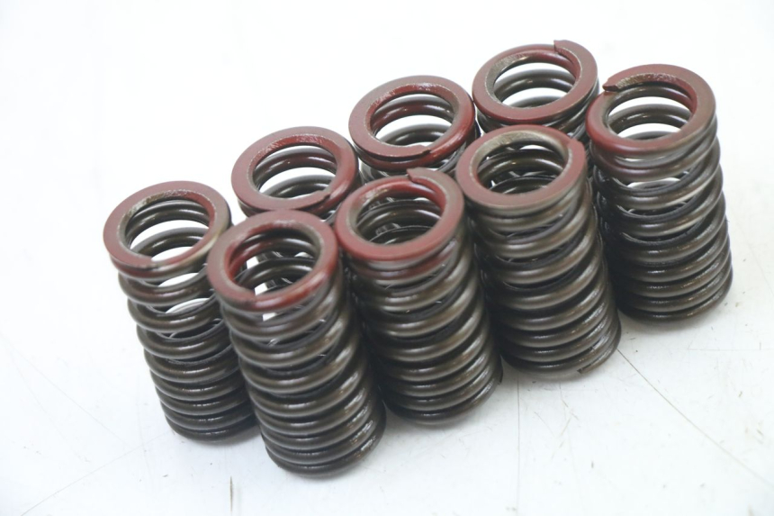 photo de SOUPAPE YAMAHA FZ6 FAZER S2 600 (2007 - 2011) - Points de fixation