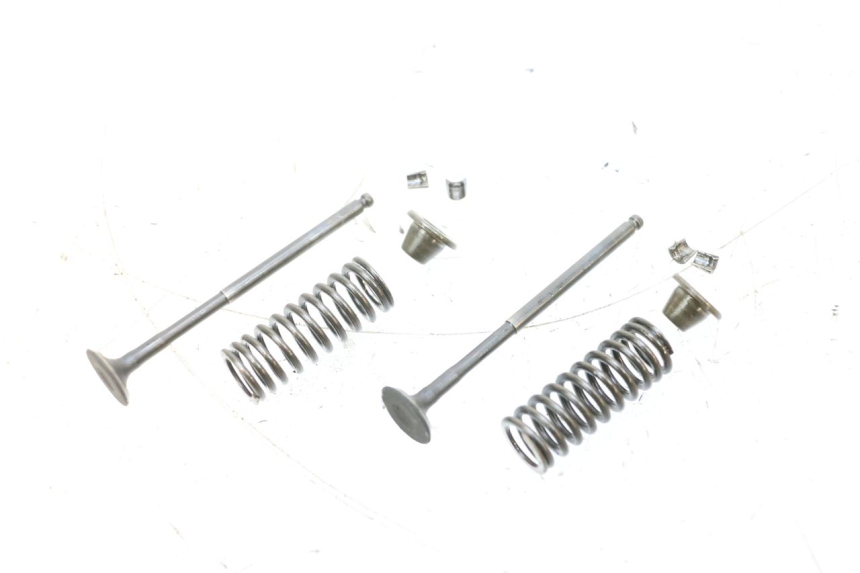 photo de SOUPAPE YAMAHA NEOS NEO'S 4T 50 (2008 - 2016) - Détail de la pièce