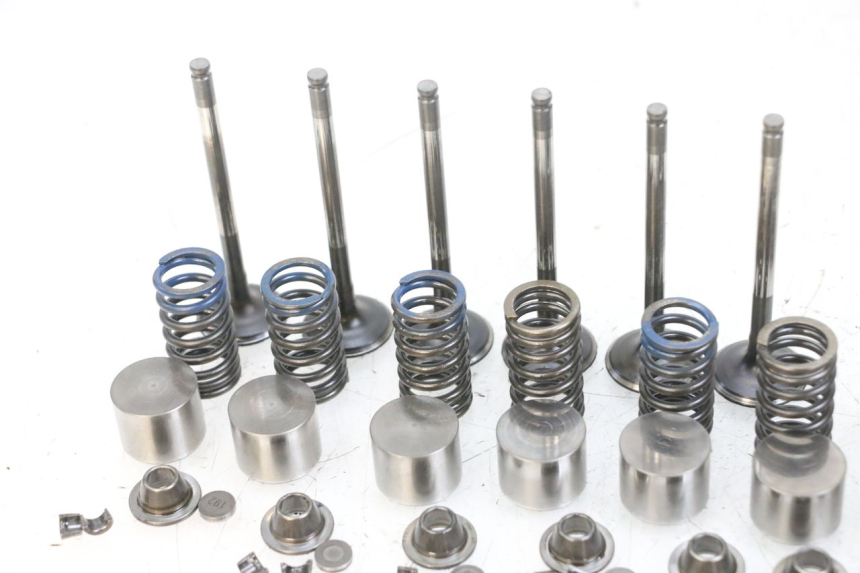 photo de SOUPAPE YAMAHA TDM ABS 900 (2002 - 2014) - Points de fixation