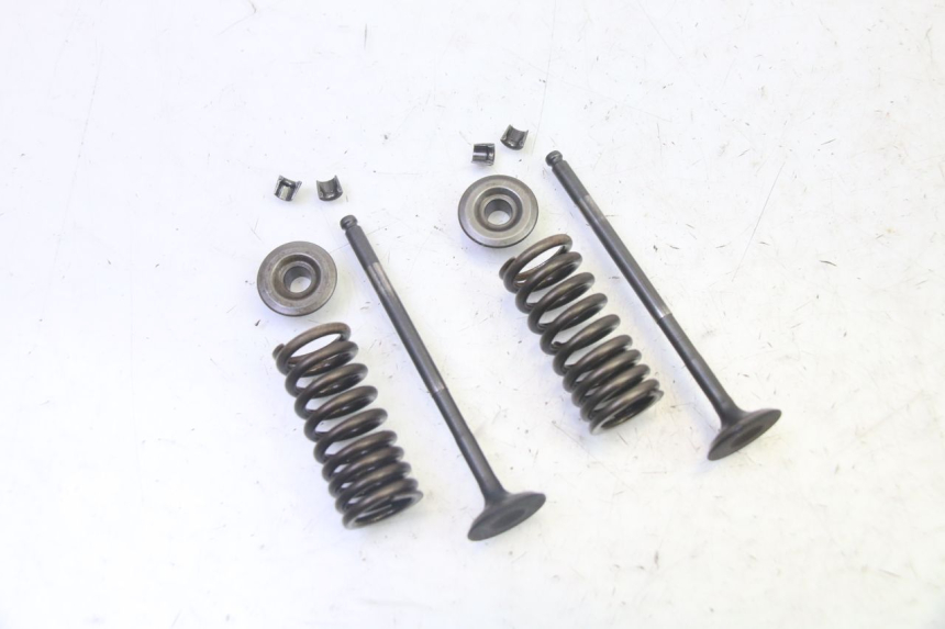 photo de SOUPAPE YAMAHA X-MAX XMAX 125 (2010 - 2014)