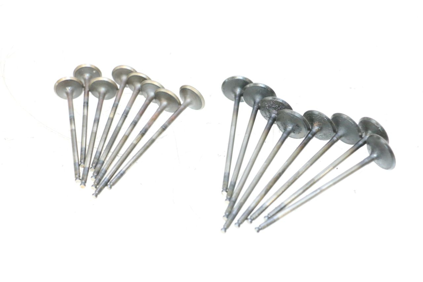 photo de SOUPAPE YAMAHA XJ6 600 (2008 - 2016) - Détail de la pièce