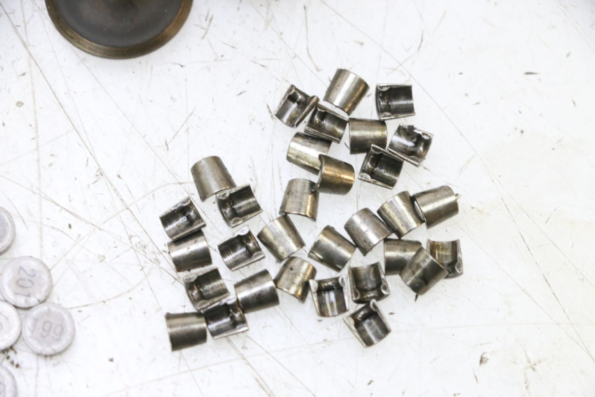 photo de SOUPAPE YAMAHA XJ6 600 (2008 - 2016) - Photo complémentaire