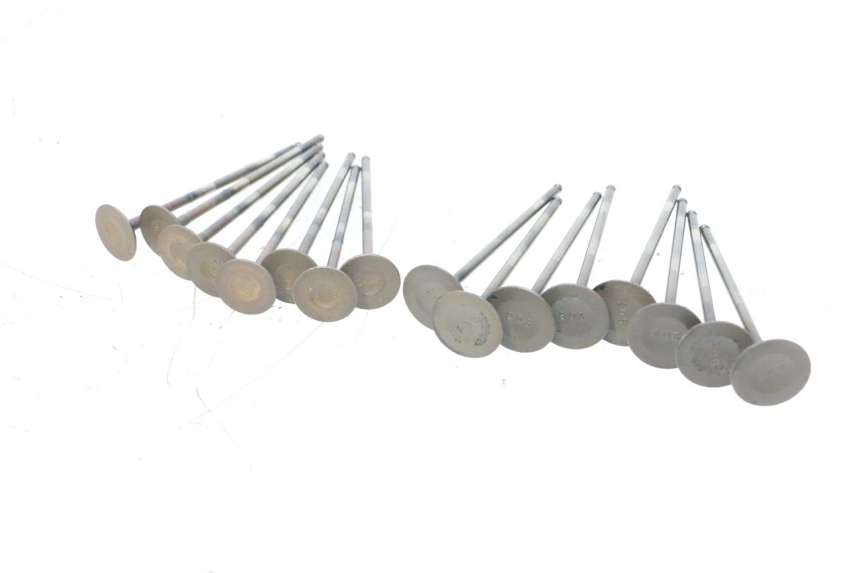 photo de SOUPAPE YAMAHA XJ6 600 (2008 - 2016) - Points de fixation