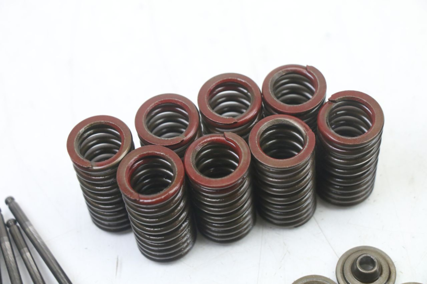 photo de SOUPAPE YAMAHA FZ6 FAZER S2 600 (2007 - 2011)