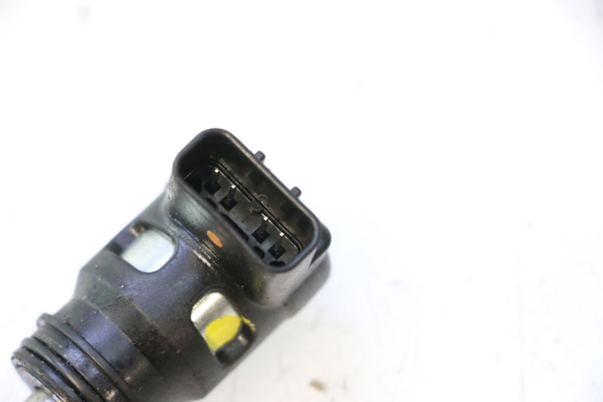 photo de STARTER AUTOMATIQUE SUZUKI BURGMAN EXECUTIVE ABS 650 (2006 - 2012) - Gros plan technique