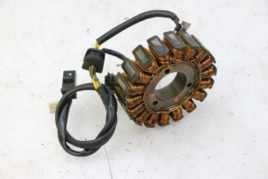 photo de STATOR SUZUKI BURGMAN 125 (2007 - 2014)