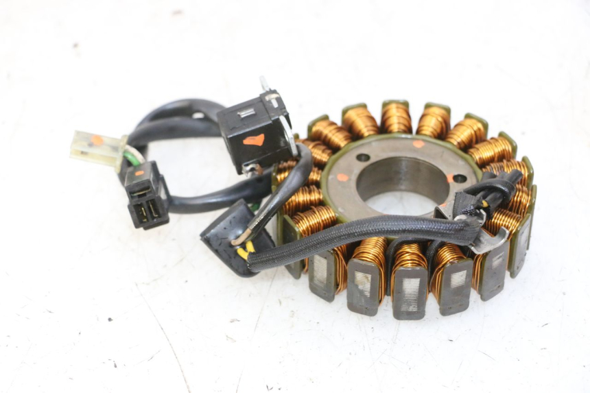 photo de STATOR SUZUKI BURGMAN 125 (2007 - 2014)
