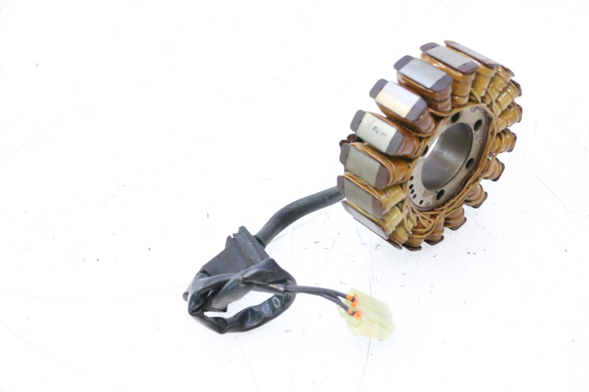 photo de STATOR SUZUKI GSR 600 (2005 - 2012) - Détail de la pièce