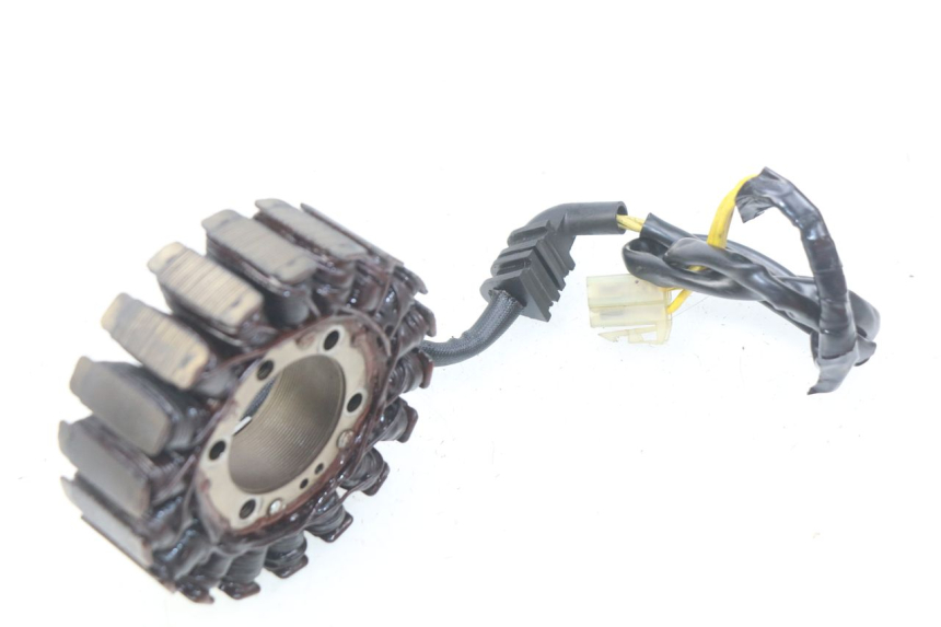 photo de STATOR HONDA CBR RR FIREBLADE 900 (1992 - 1994)