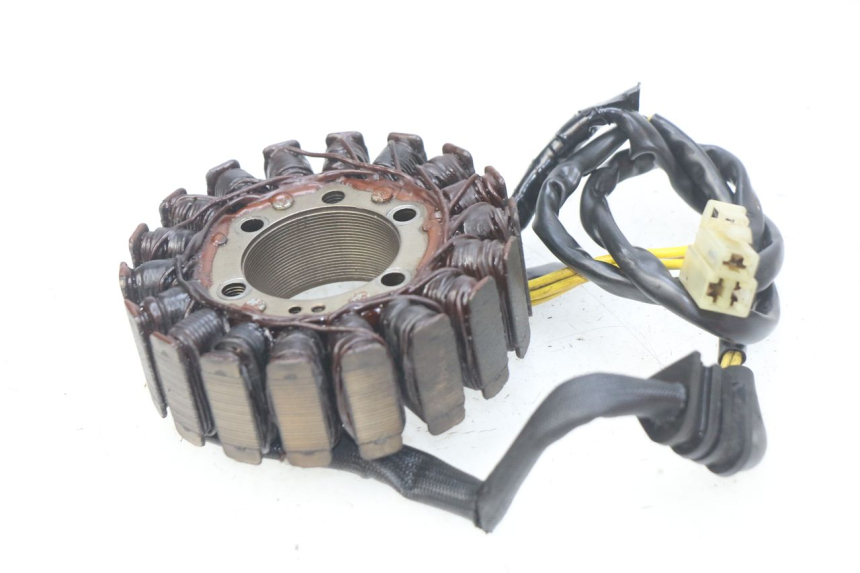 photo de STATOR HONDA CBR RR FIREBLADE 900 (1992 - 1994)