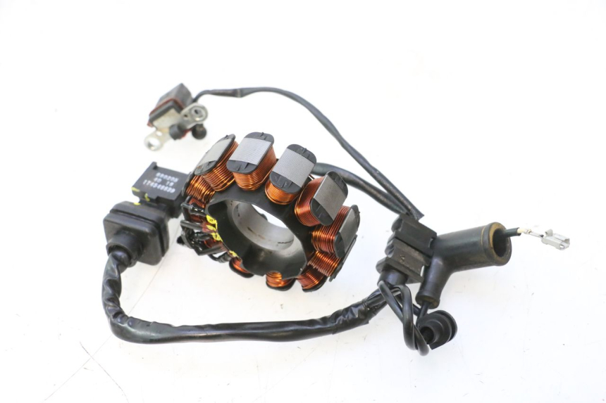 photo de STATOR PIAGGIO LIBERTY IGET S 125 (2016 - 2020) - Autre angle de vue
