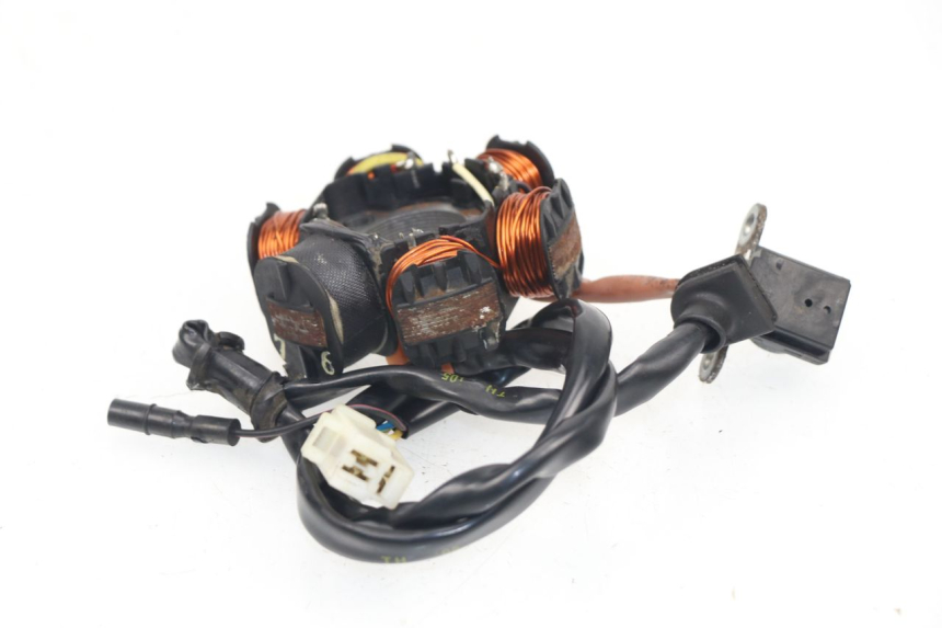 photo de STATOR PEUGEOT TKR TREKKER FURIOUS 50 (2005 - 2014) - Autre angle de vue